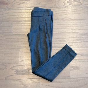 LOFT Grey Ponte Skinny Pant - Size 0